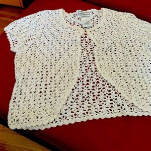 medium cover up white